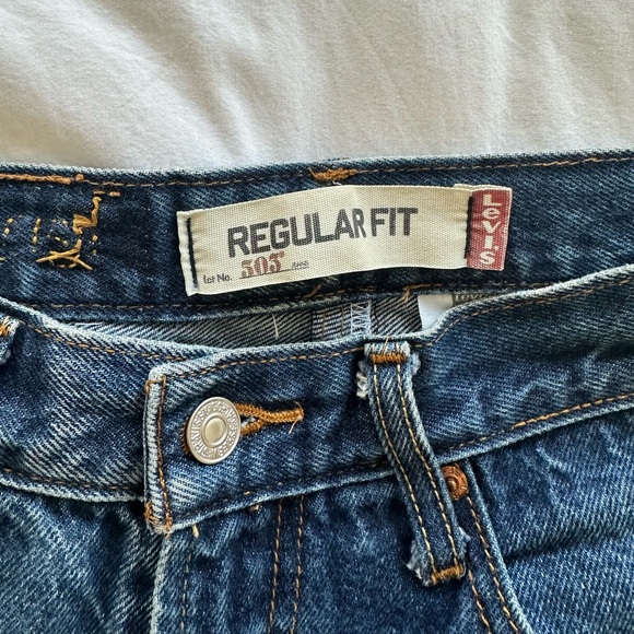 503s Tapered Leg Levi Jean in Dark Wash - Picture 3 of 3